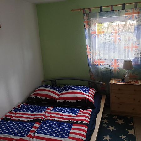 Bed and Breakfast Chrom Ranch Reiterhof Memmingen Zimmer foto