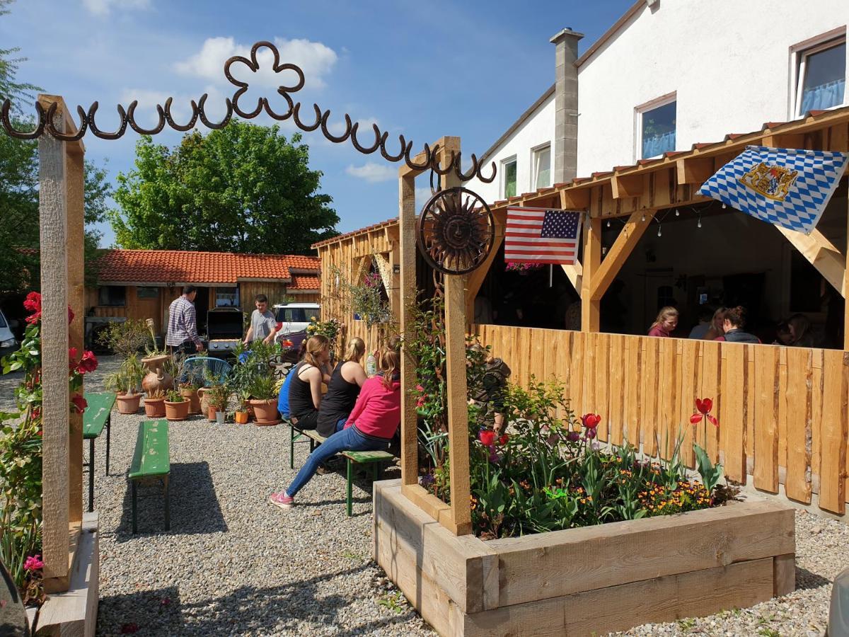 Bed and Breakfast Chrom Ranch Reiterhof Memmingen Exterior foto