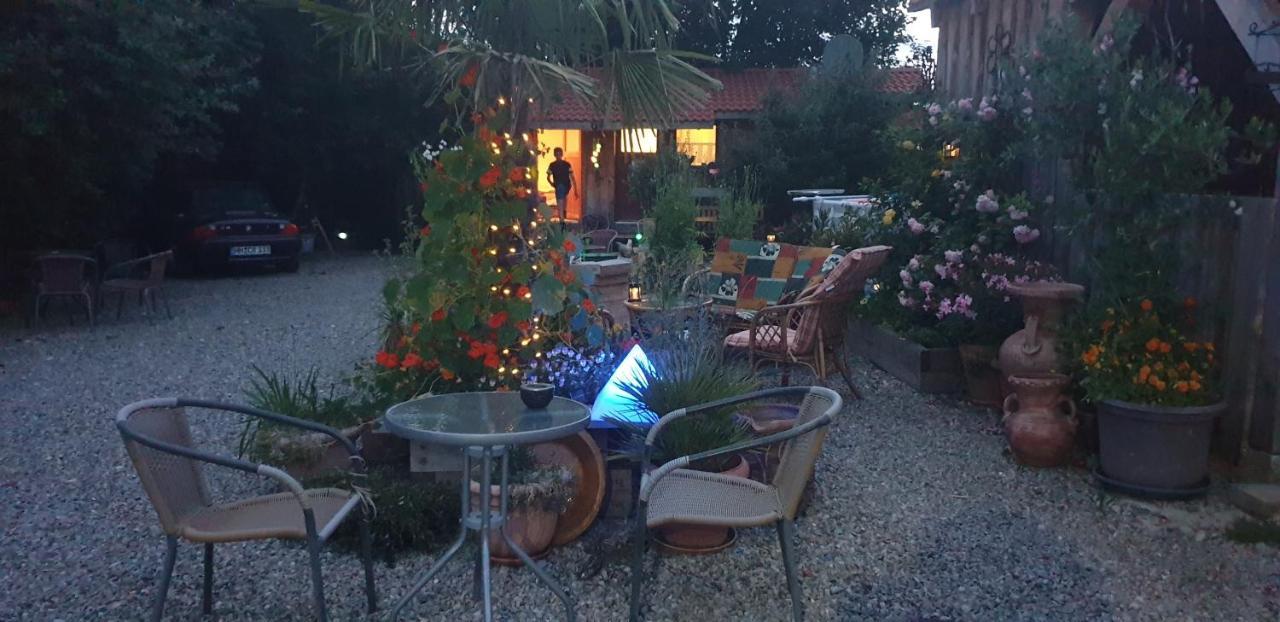 Bed and Breakfast Chrom Ranch Reiterhof Memmingen Exterior foto